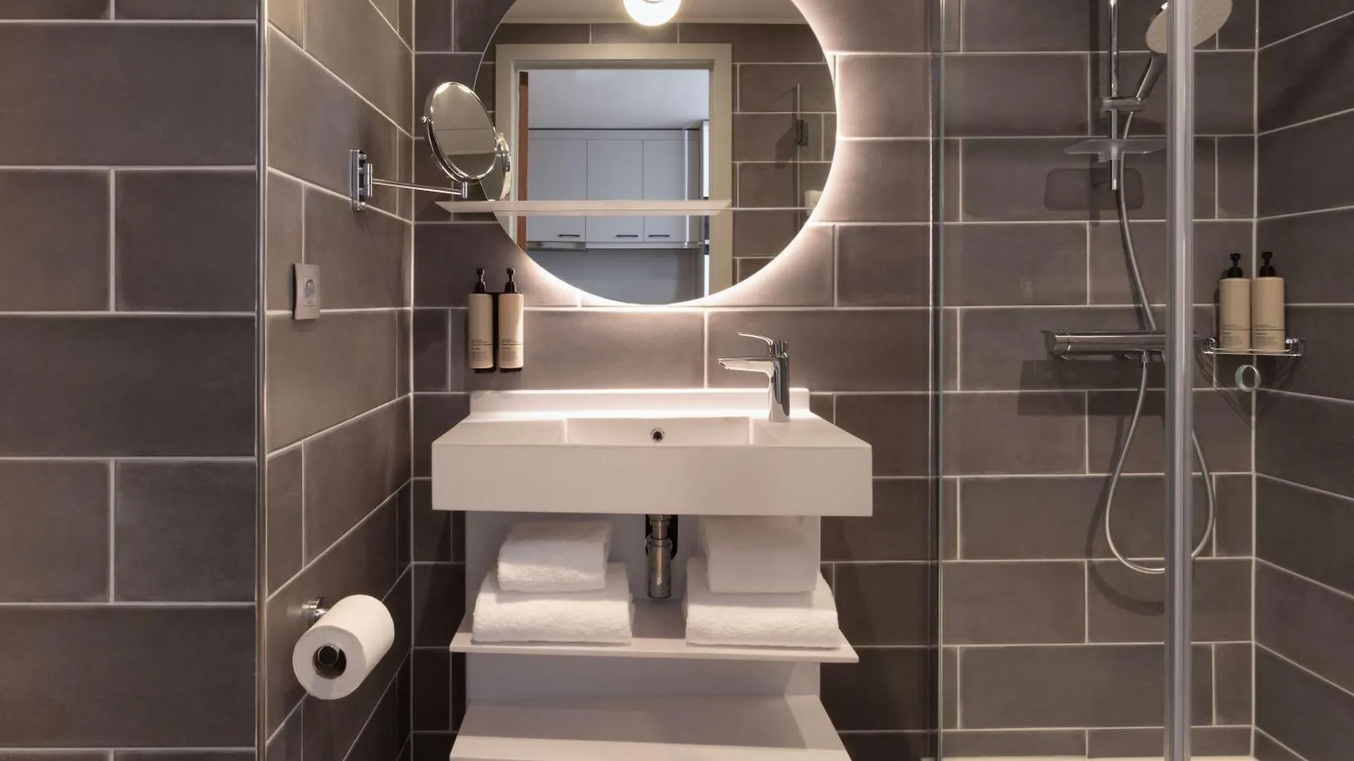 *** Hotel Adagio Antwerp City Center Belgia